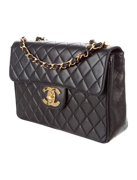 chanel classic flap tote bag